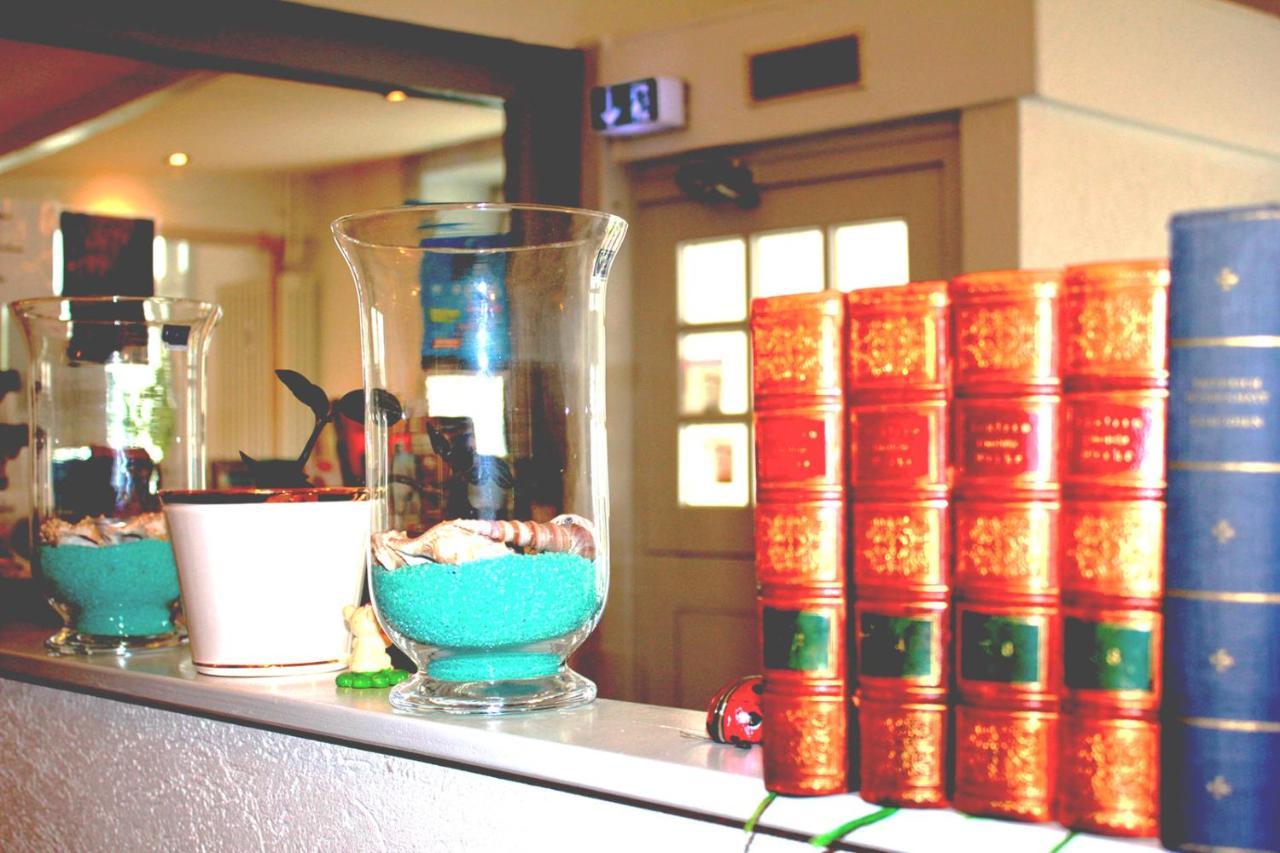 Cvjm Am Dom Hotel 2*